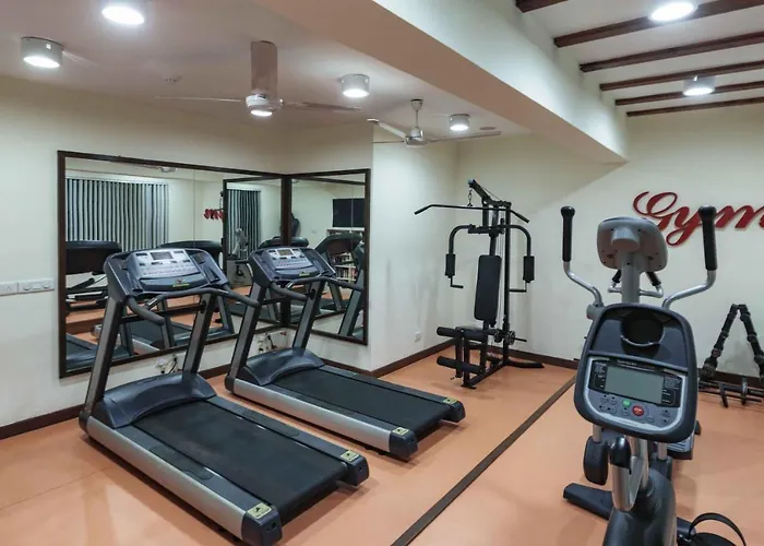 Sonesta Inns Beach Resort - Candolim Beach