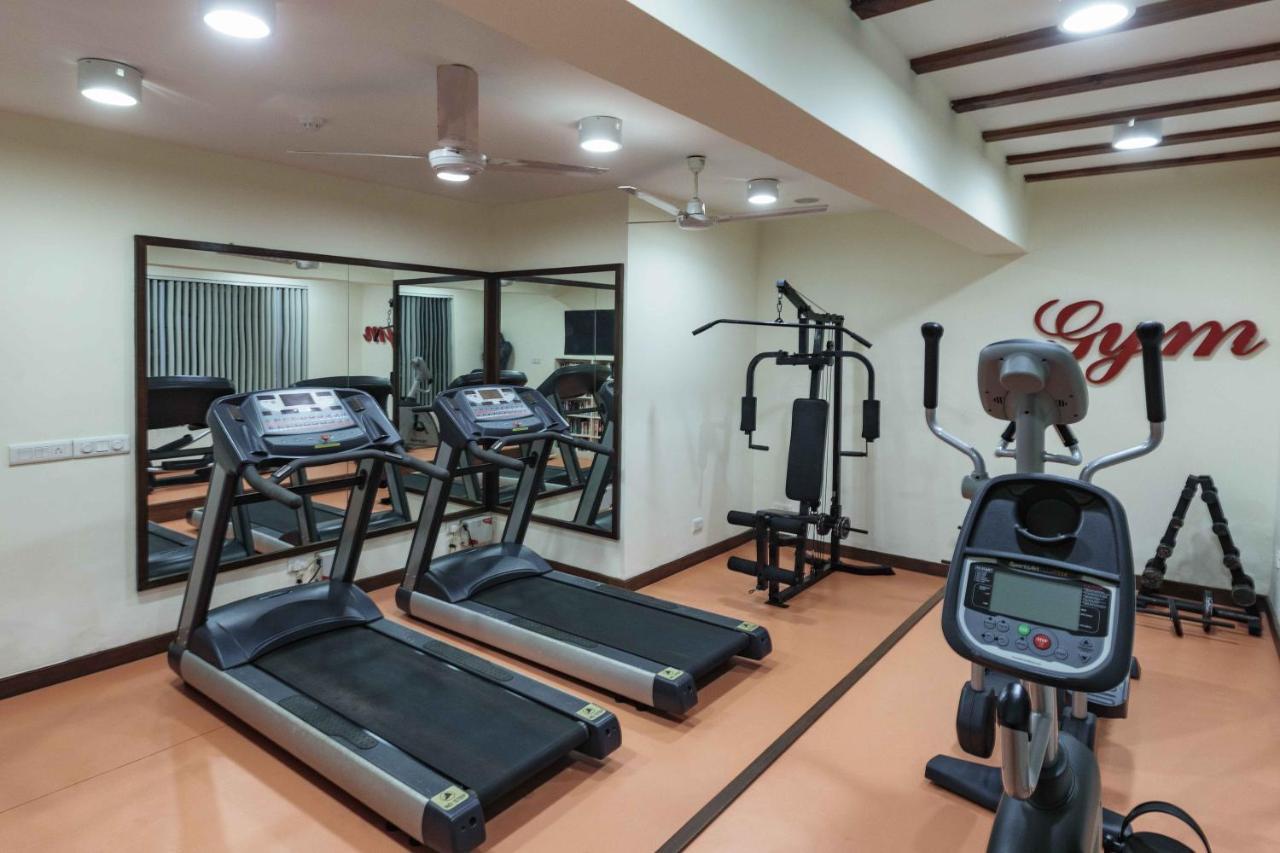 Sonesta -