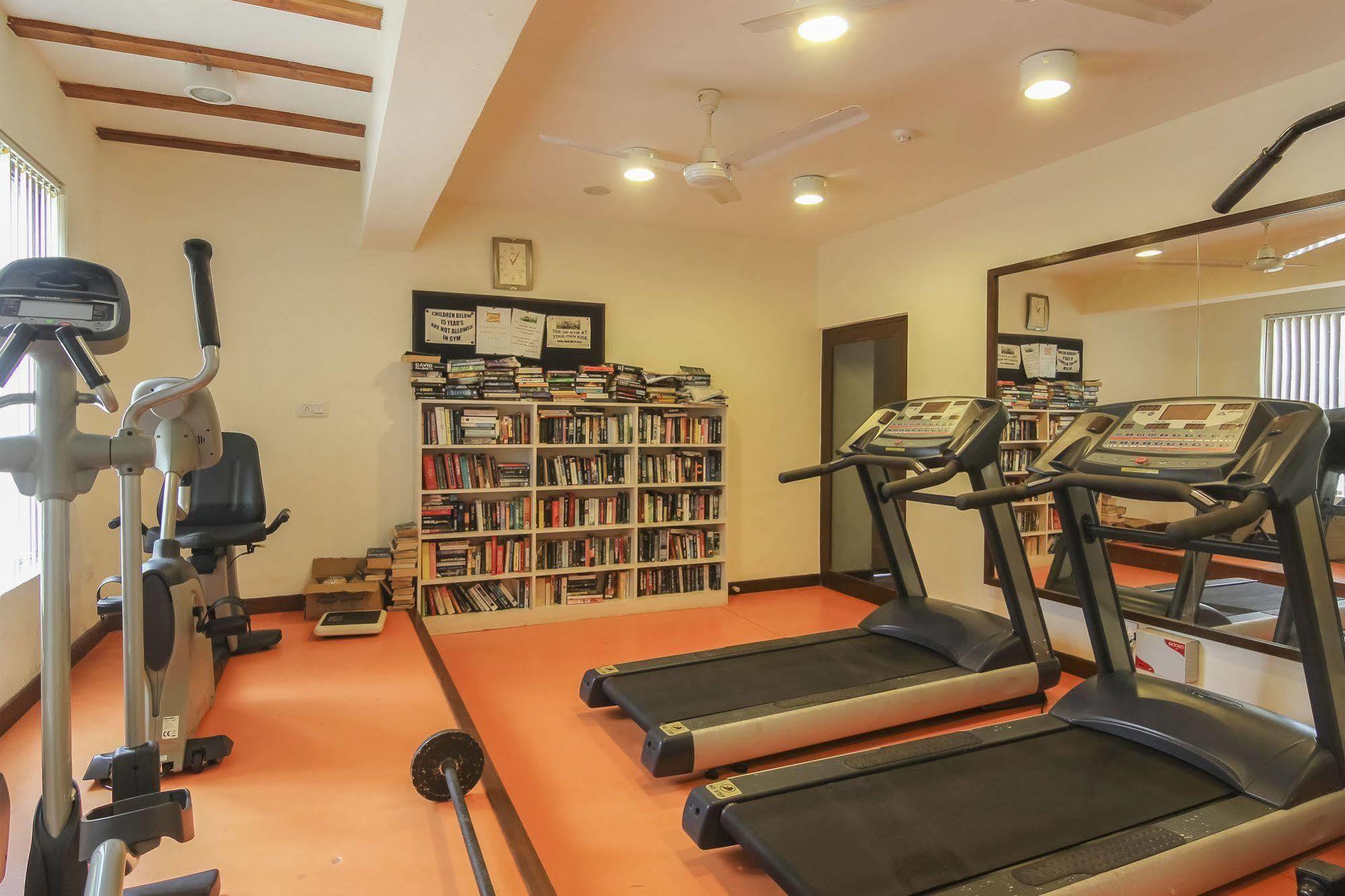 Sonesta -